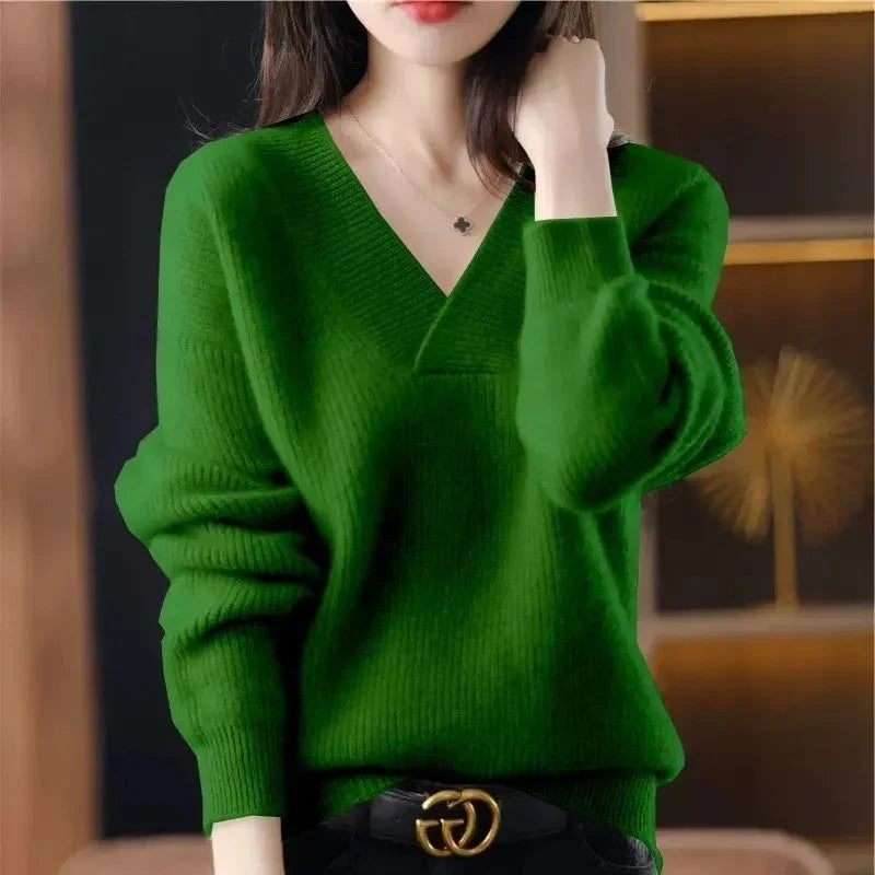 Valerie | Cashmere blend sweater with V-neck